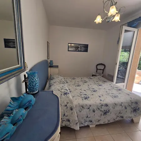 Maison 3 Pieces 6 Couchages * Lumio (Corsica)